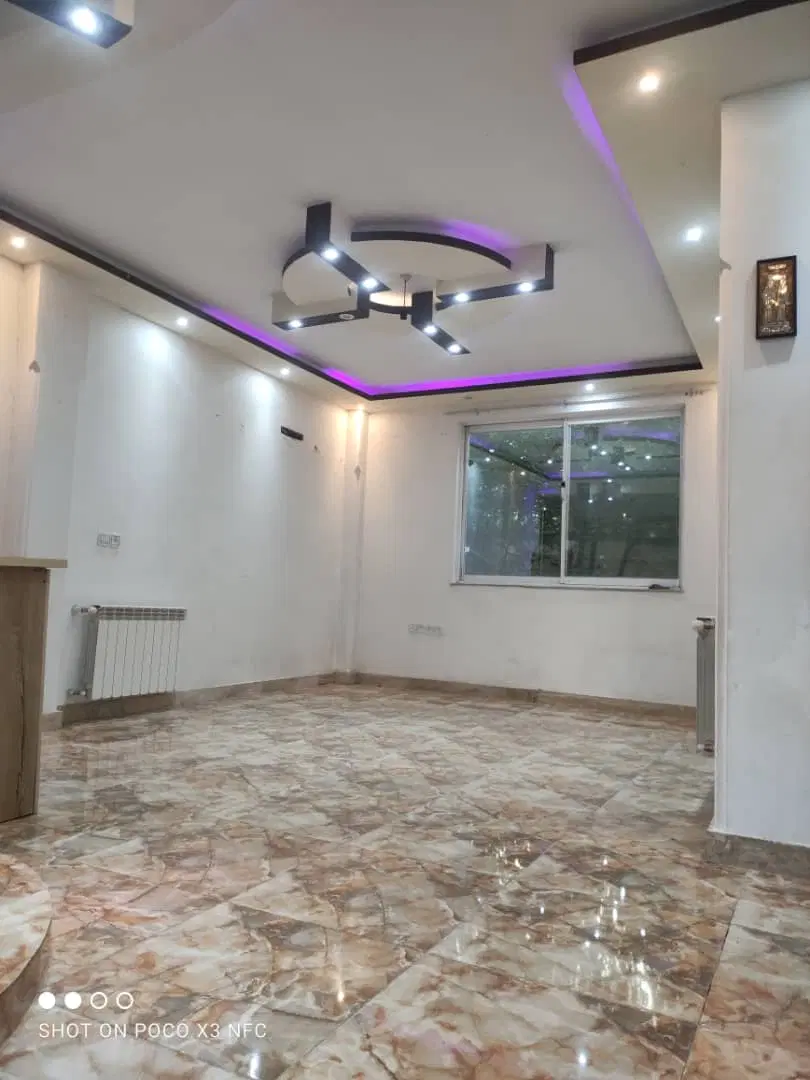 60مترآپارتمان راه جدا دوخوابه پارکینگ خشک