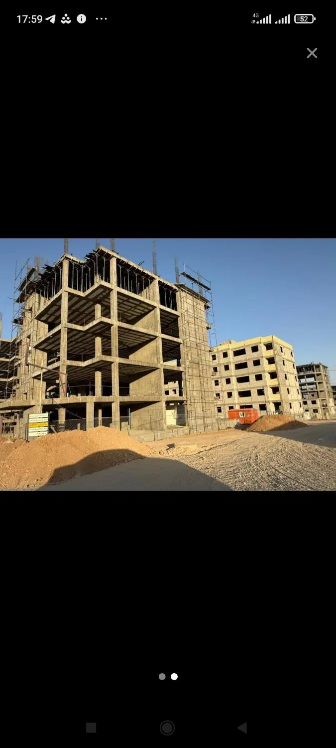 فروش خانە مسکونی نیمە کارە