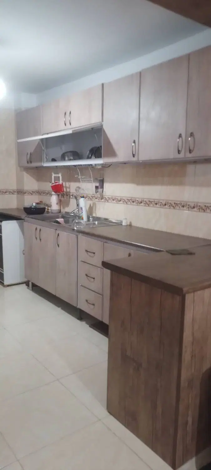۷۰ متر نقاشی شده پارکینگ دار