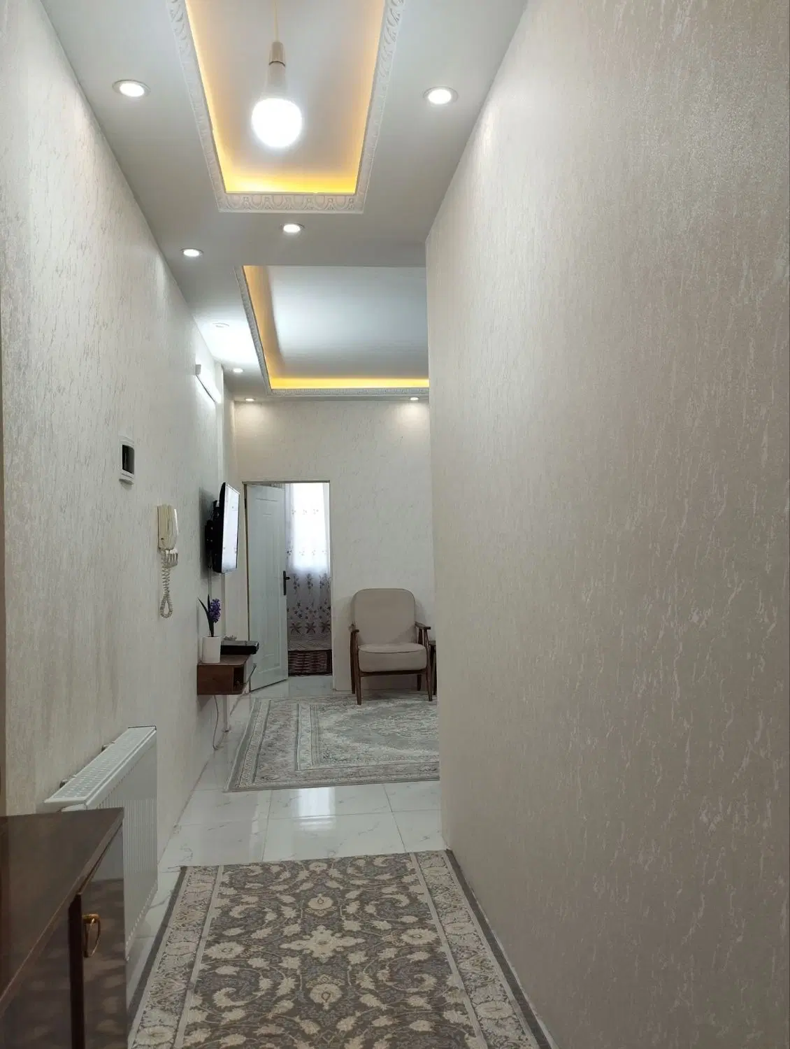 آپارتمان نوساز تمیز