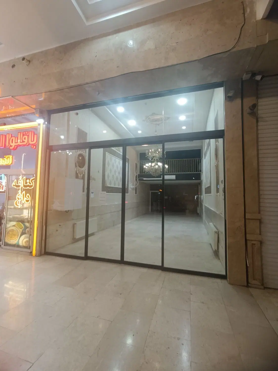 60متری مجیدیه 27تجاری دائم مناسب سوپرمارکت