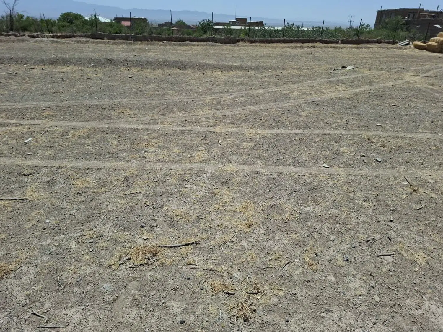 زمین در مرتضی آباد خسروجرد (انارستان)