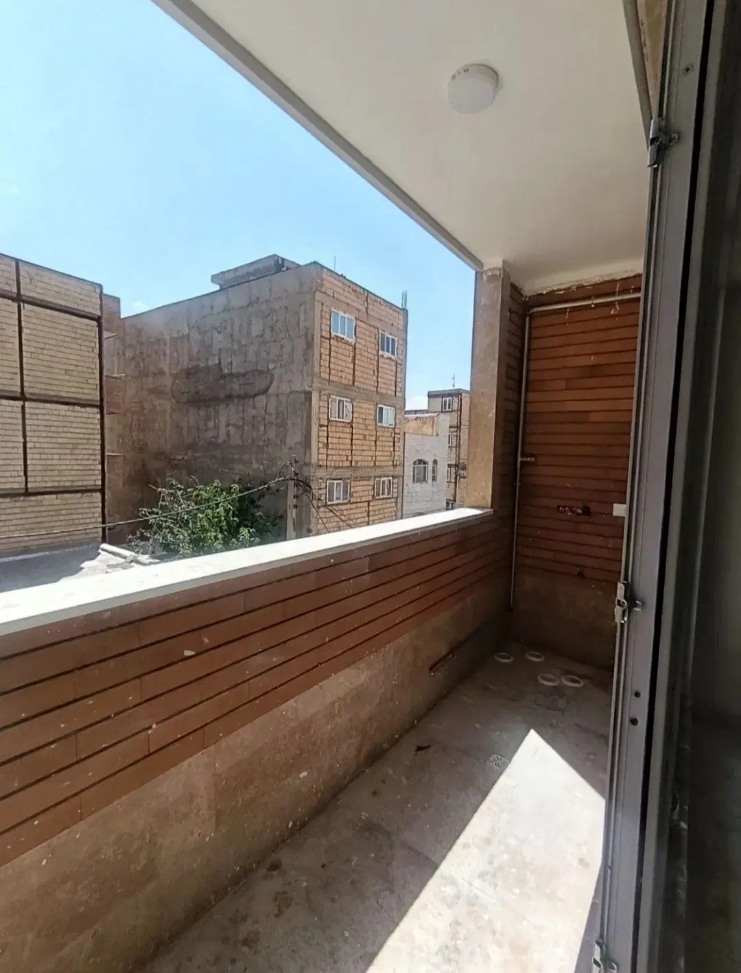 آپارتمان در مجلل بالا