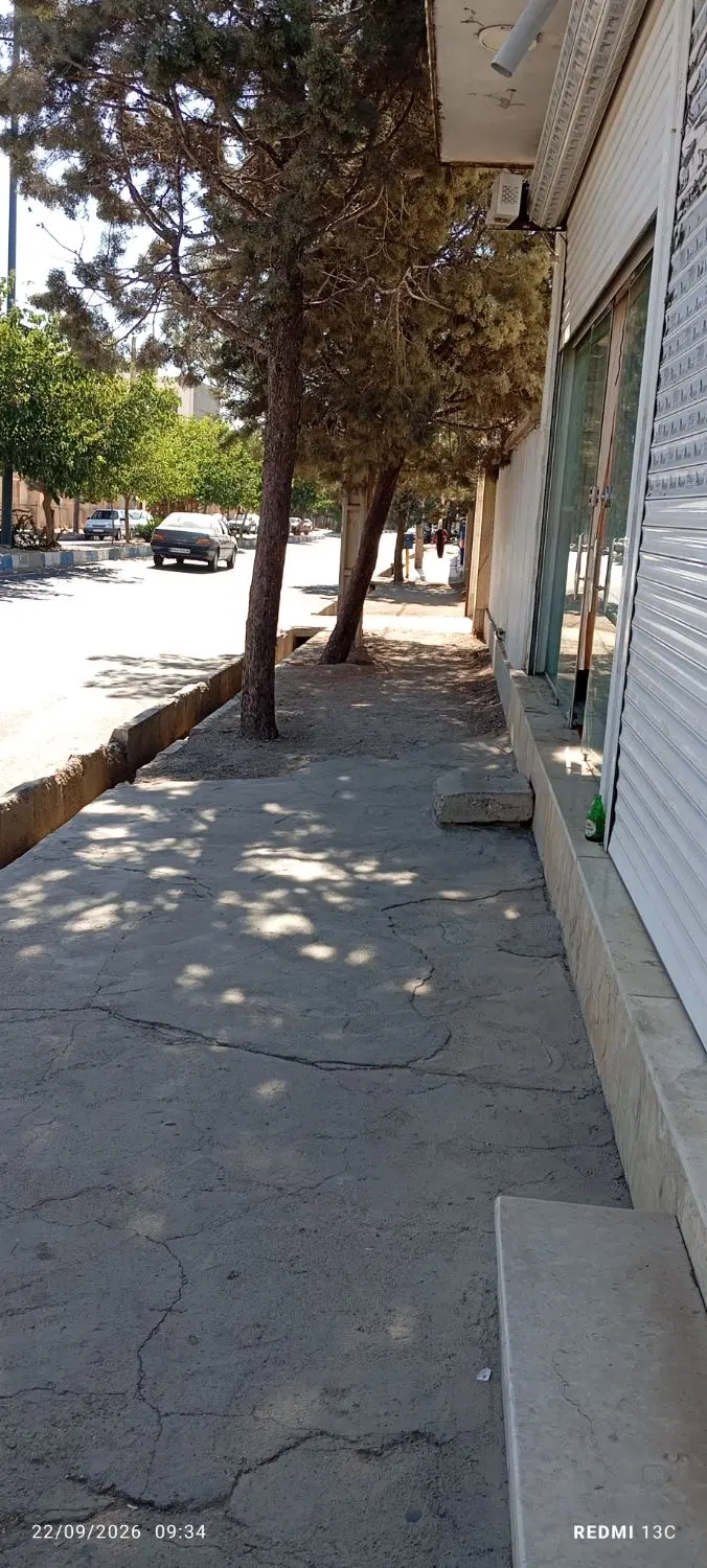 ساختمان مسکونی