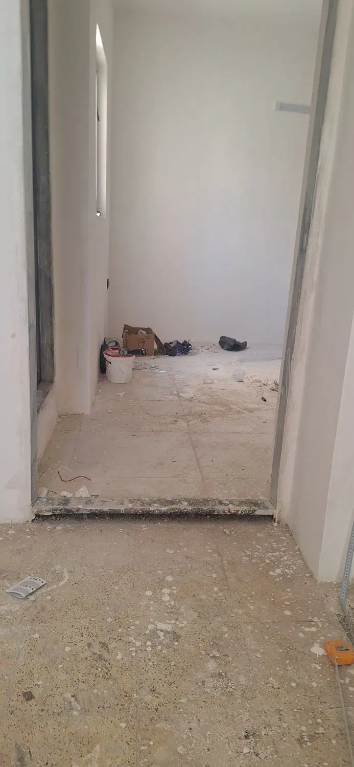 ۱۲۰متر دربستی انبار یا کارگاه داورزنی (شیوا)