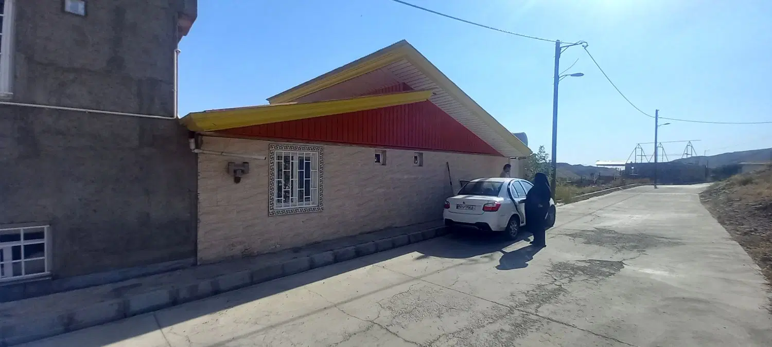 ۳۰۰متری زیاران