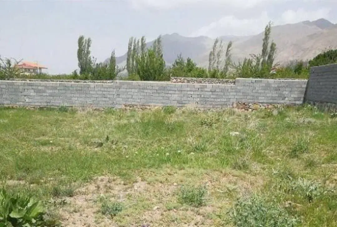 زمین در ابوحمیظه