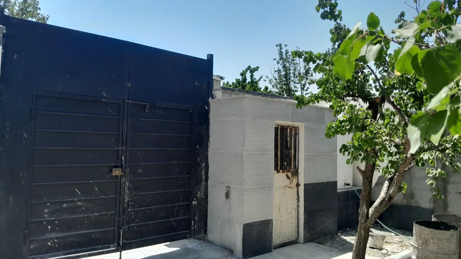 باغچه ۳۷۰متری سند