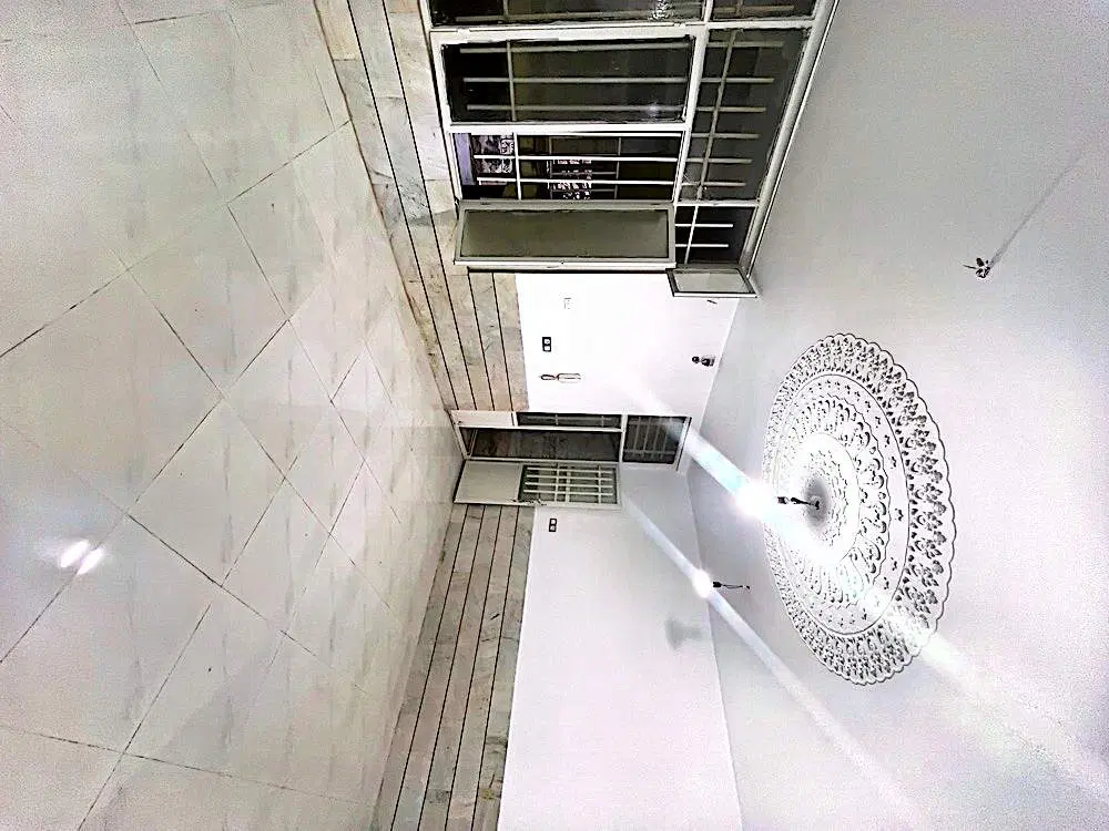 واحد ۵۰ متری شیک