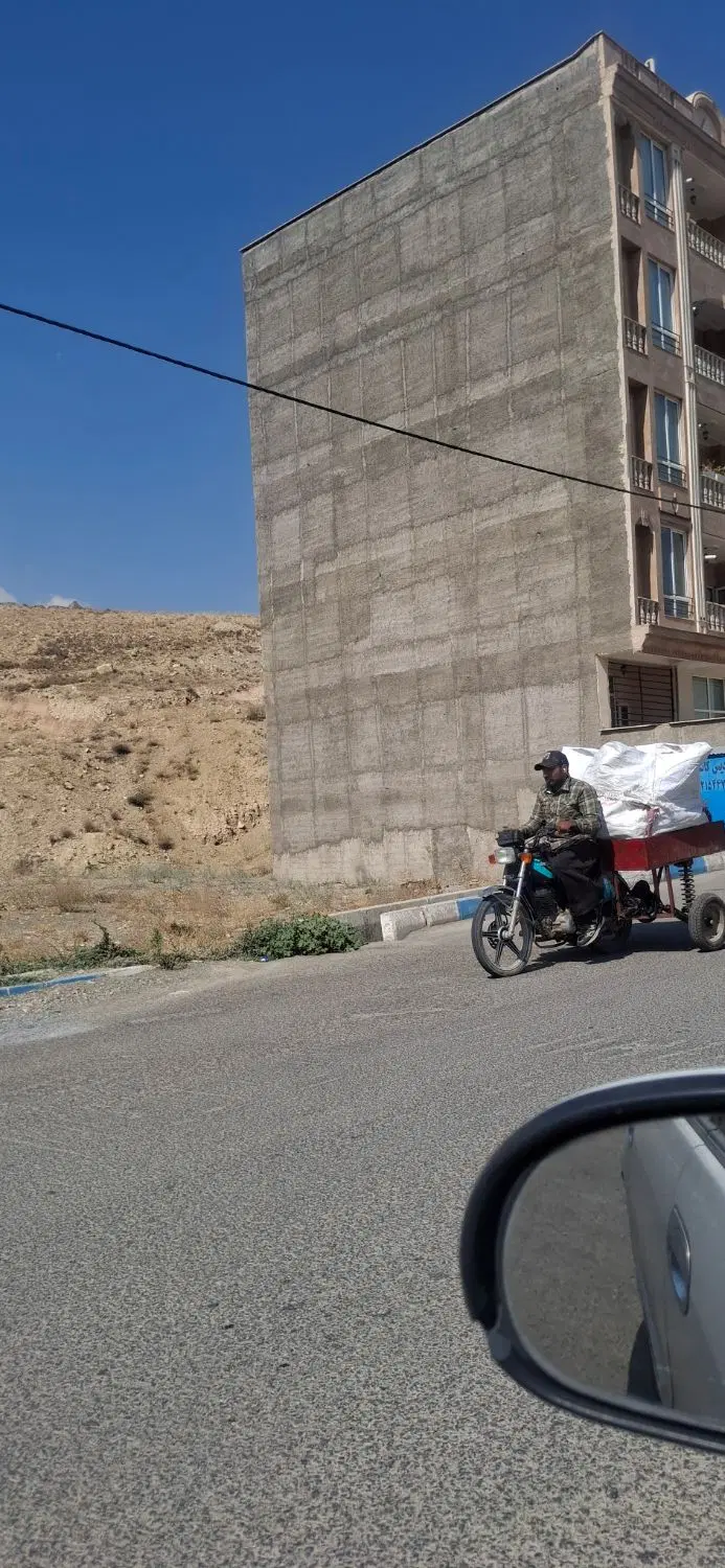 ۲۳۵ متر زمین مسکونی در شهرک پونا