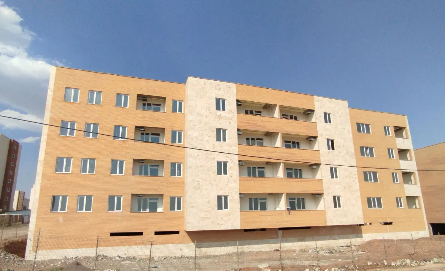 فقط با ۵۰۰ میلیون آپارتمان دولتی بخرید (قسطی)