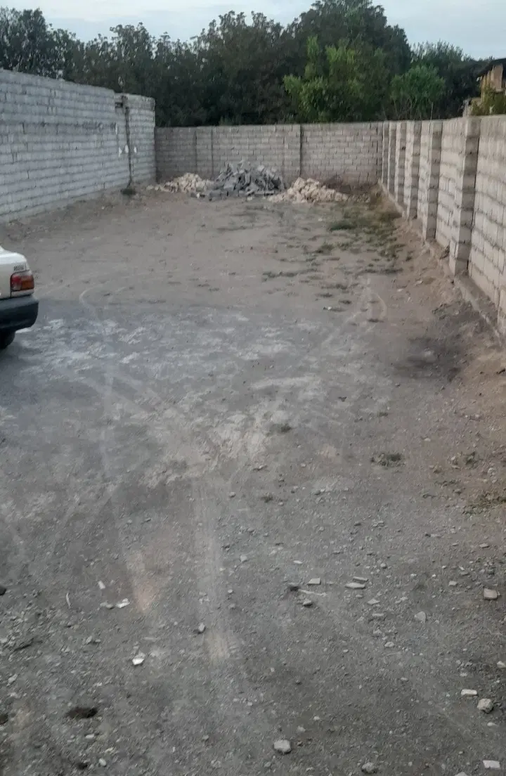 زمین باغ