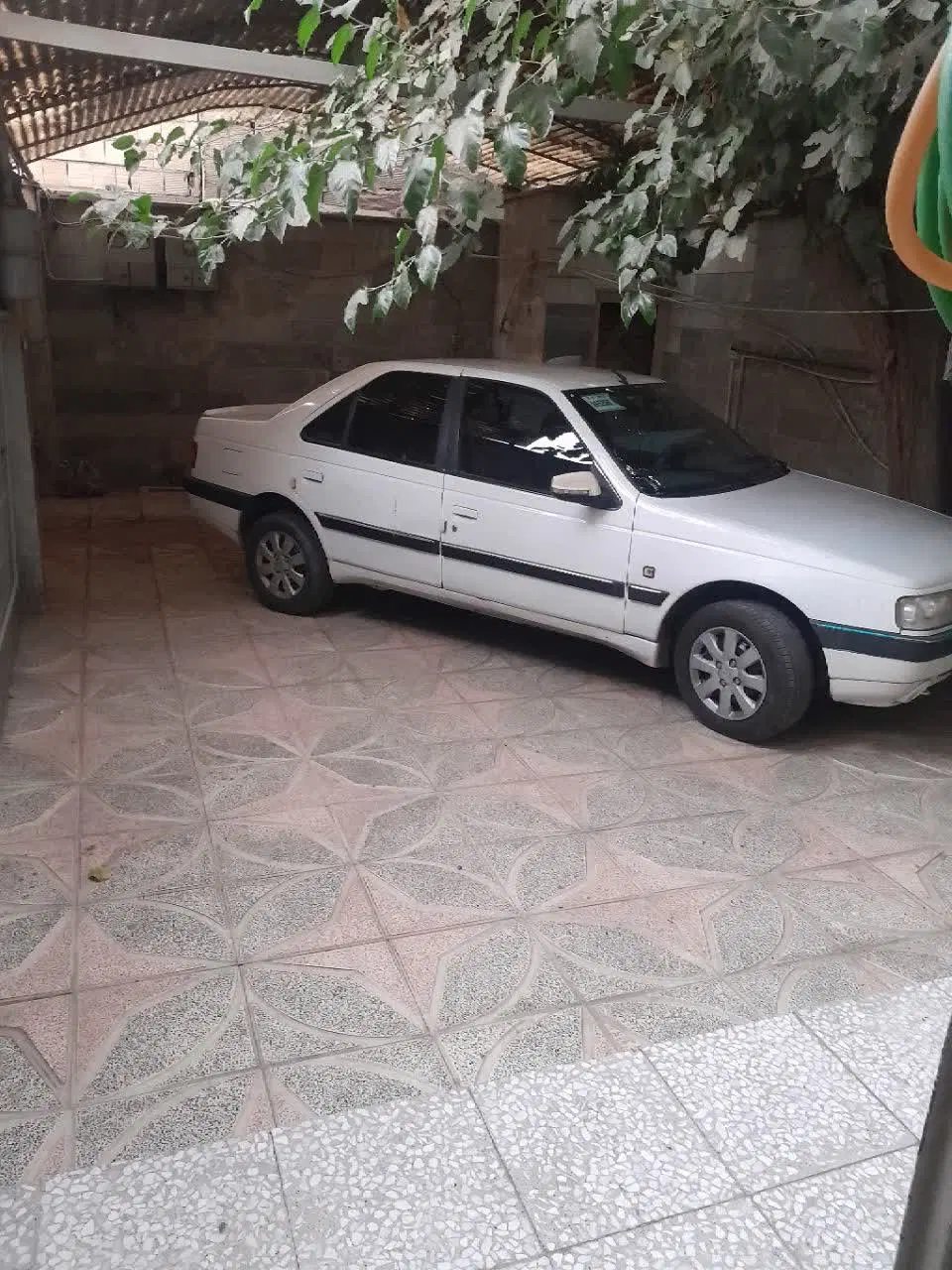 اجاره واحد ۷۵متر تک خواب  با پارکینگ