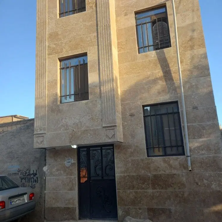دوطبقه سنددار فول امکانات  قرچک