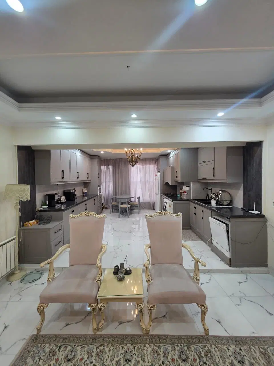 رهن کامل 110متری شربیانی شرقی فول امکانات