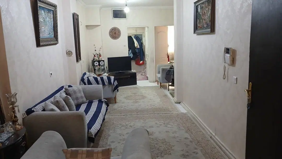 65 متر 2 خواب خیابان سامان