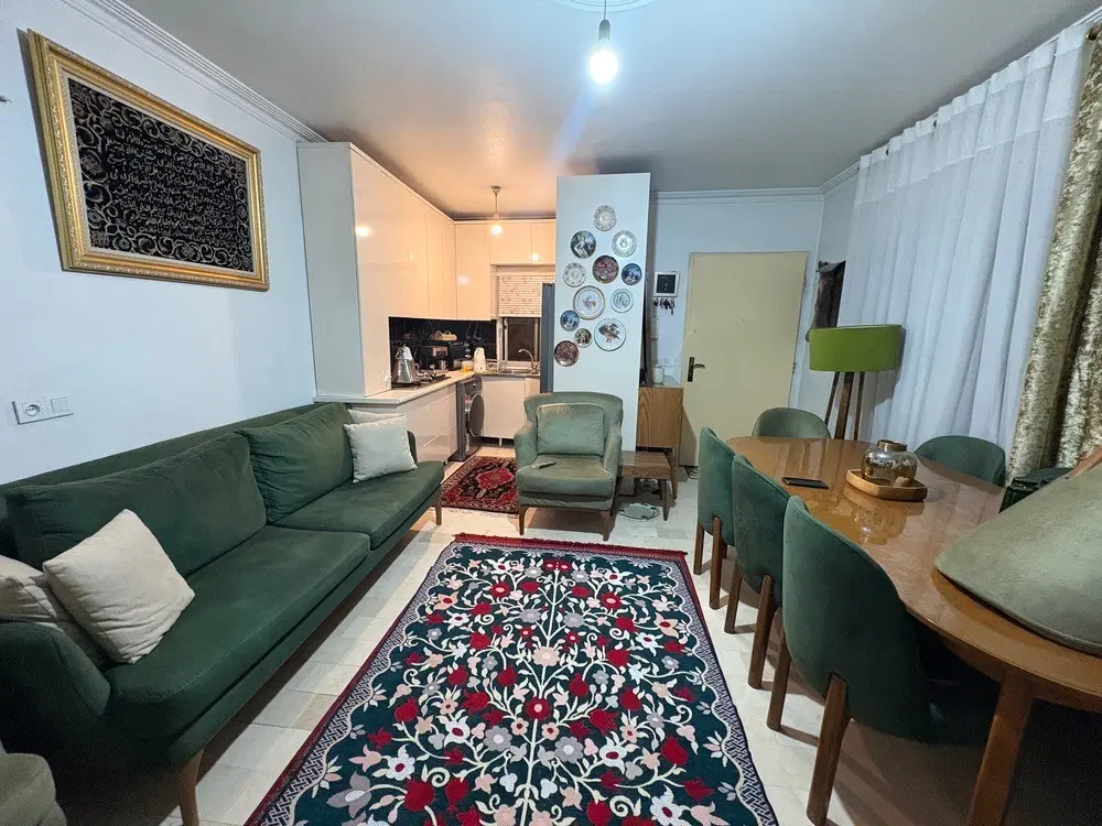معاوضه 2 آپارتمان ۲۸ و ۴۲ متر با واحد حداقل ۷۵ متر
