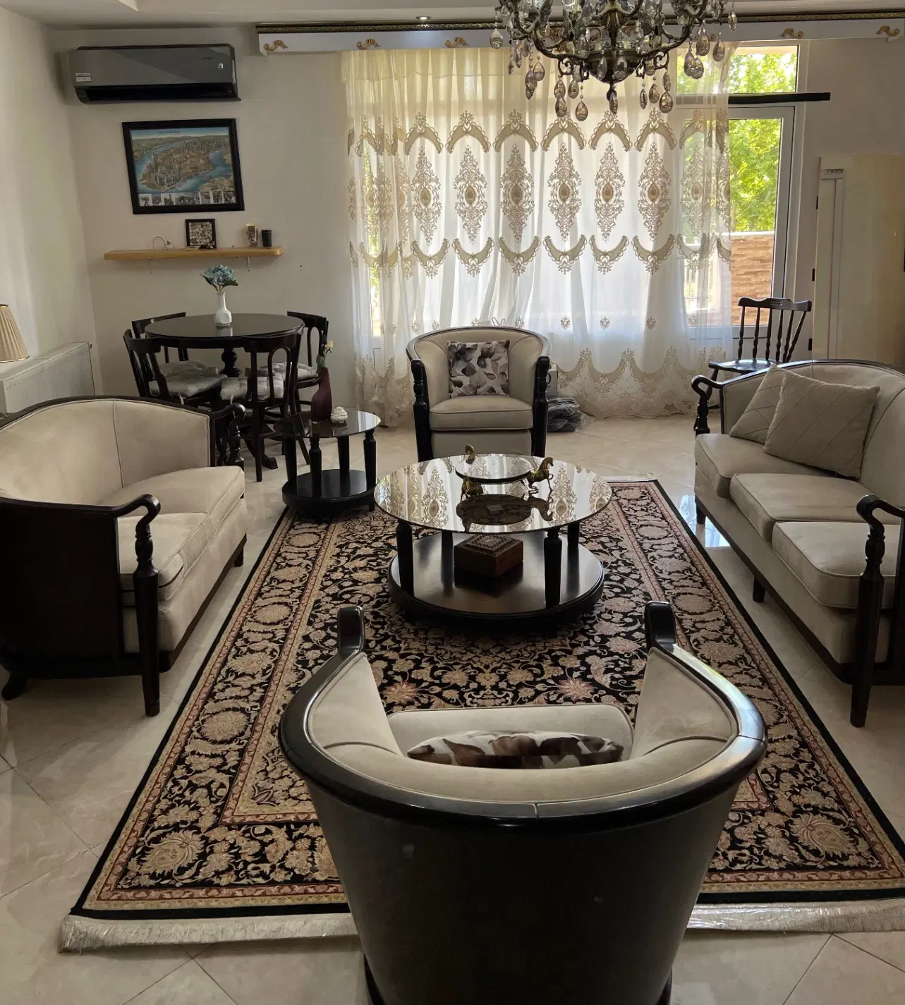 اجاره آپارتمان دو خوابه ۱۱۱ متری
