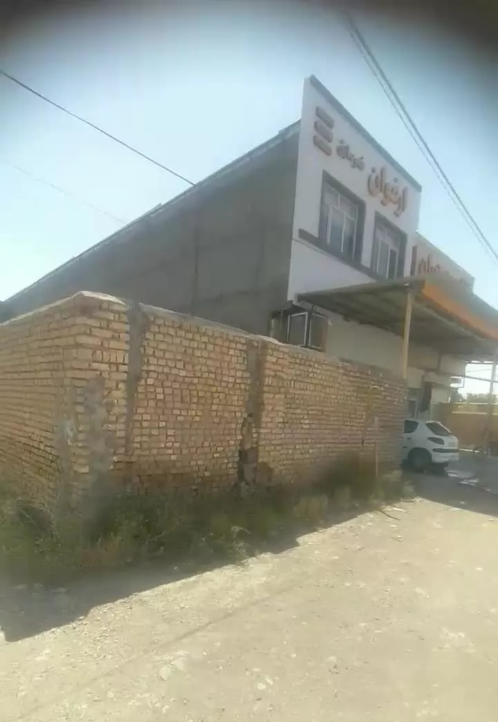 حاشیه گوارشک نصراباد تجاری ۲۵۰ متری (شاهنامه ۸۰)