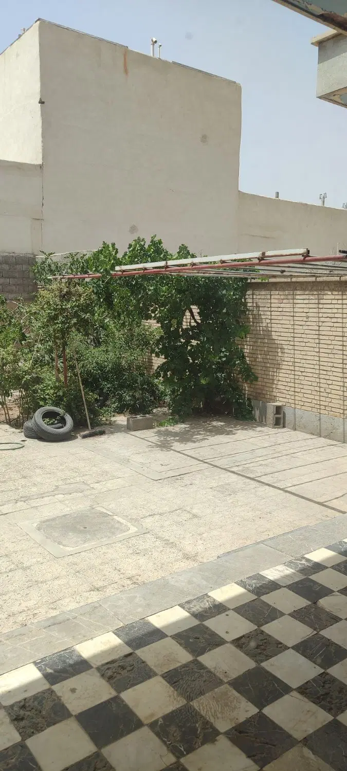 منزل آهن و آجر شهدا صانعی