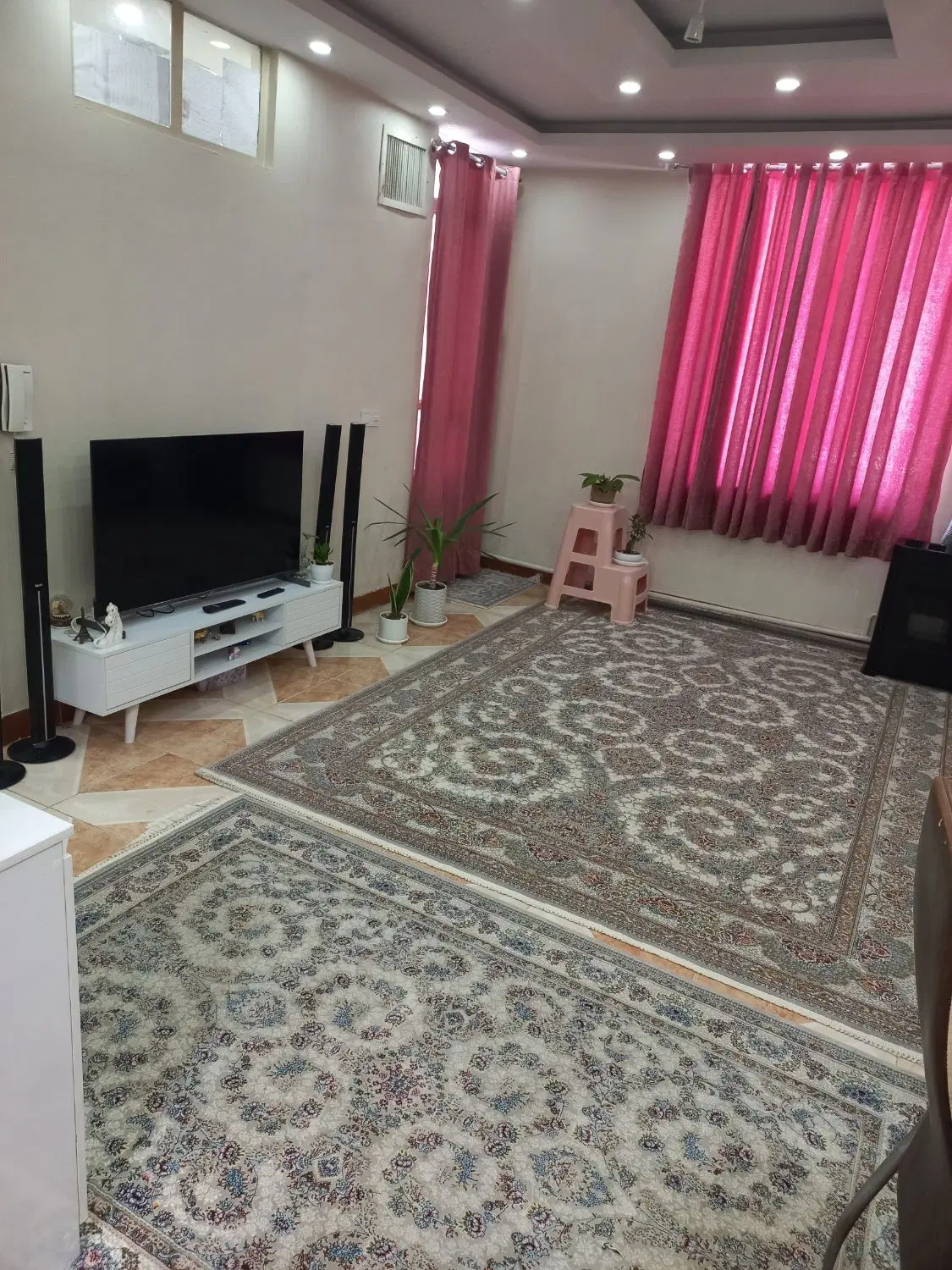 اجاره اپارتمان طبقه اول نسیم