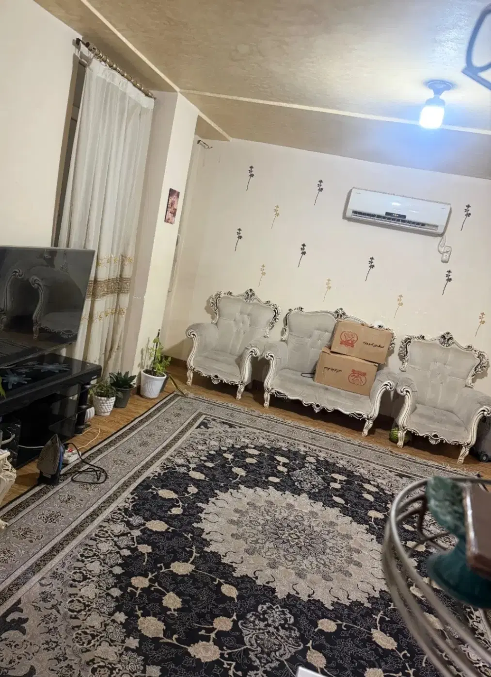 77متری دو خواب بلوک دو طبقه دوم