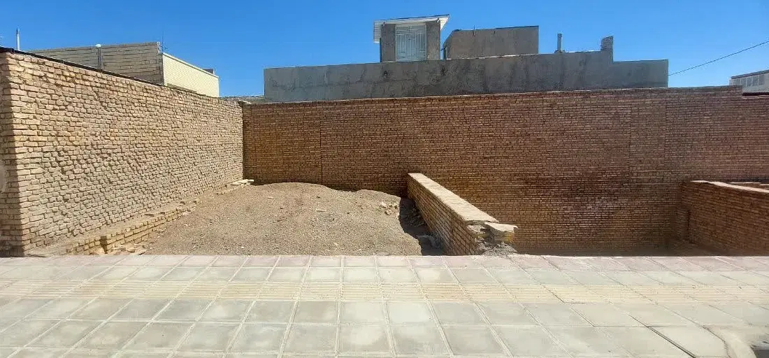 زمین تجاری آماده ساخت