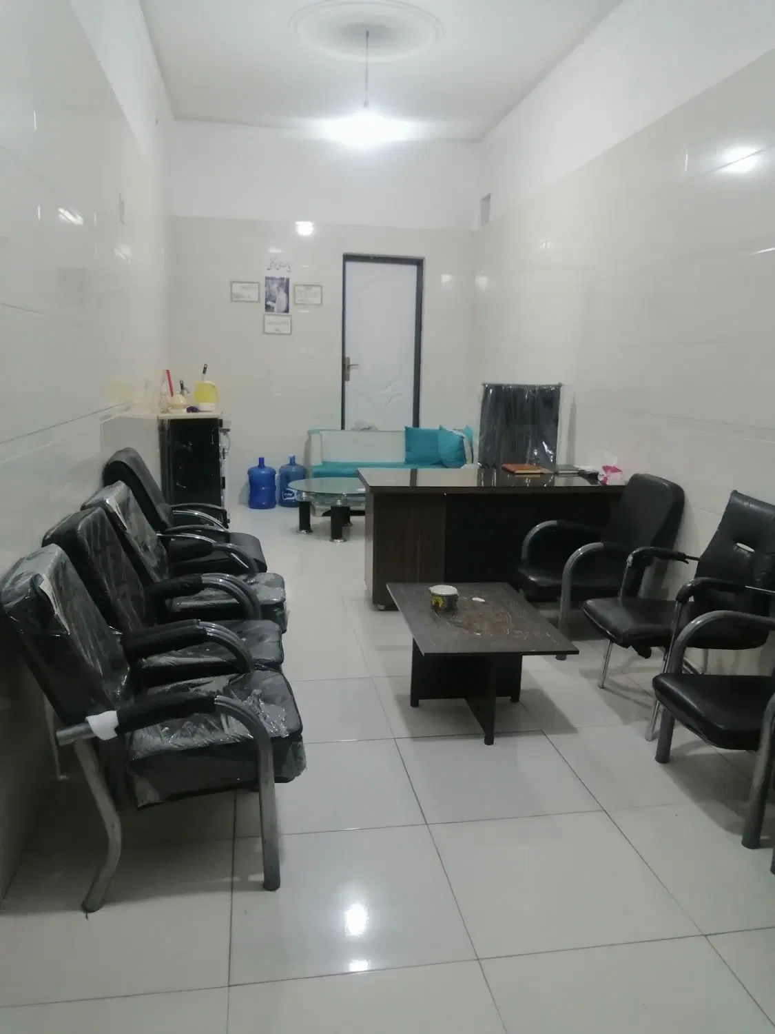 مغاز 24 متر مربع