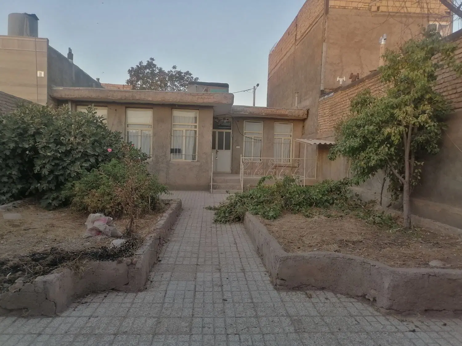 فروش منزل مسکونی  بلوار آزادگان فخریه