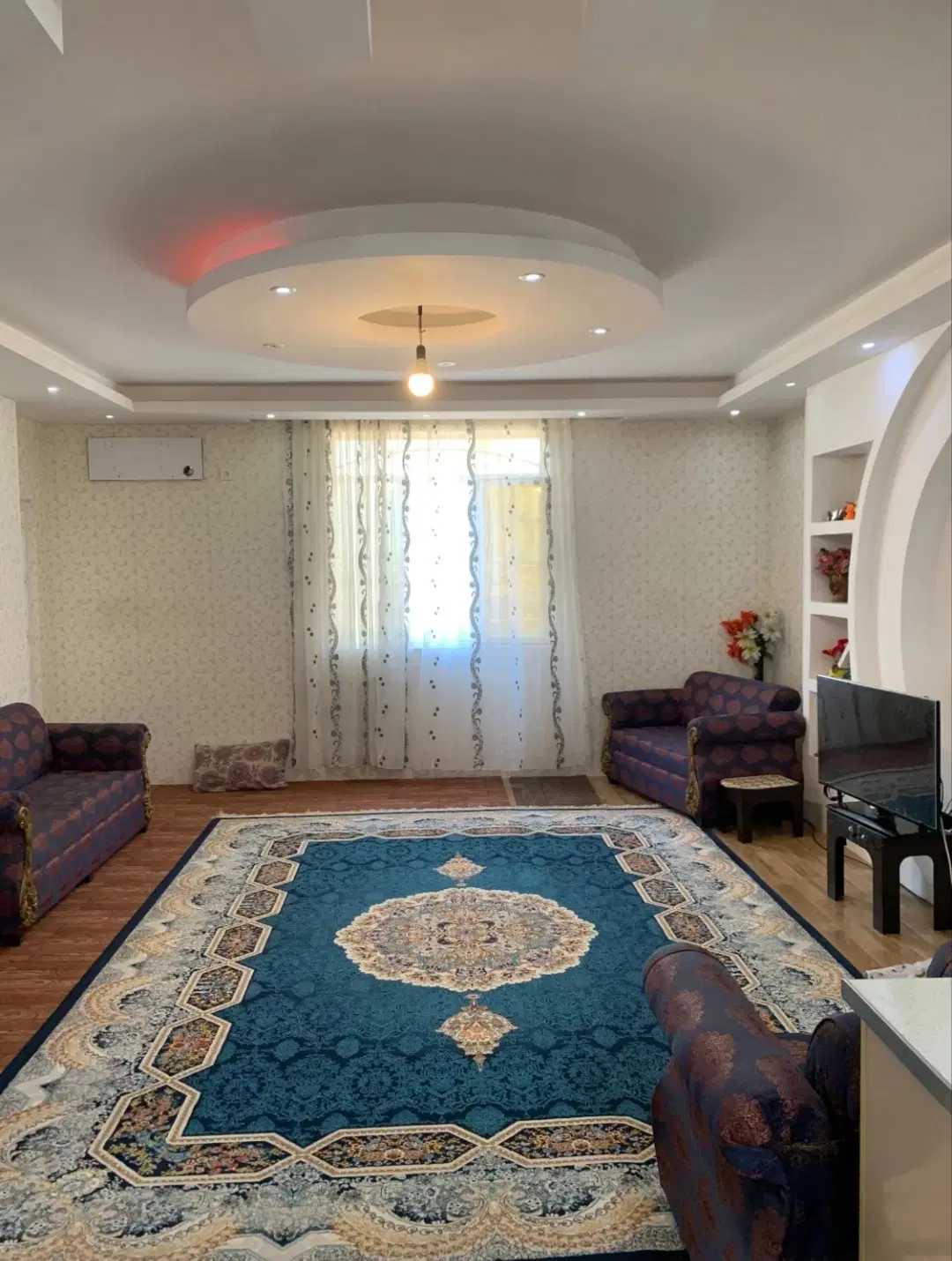 خانه سه طبقه