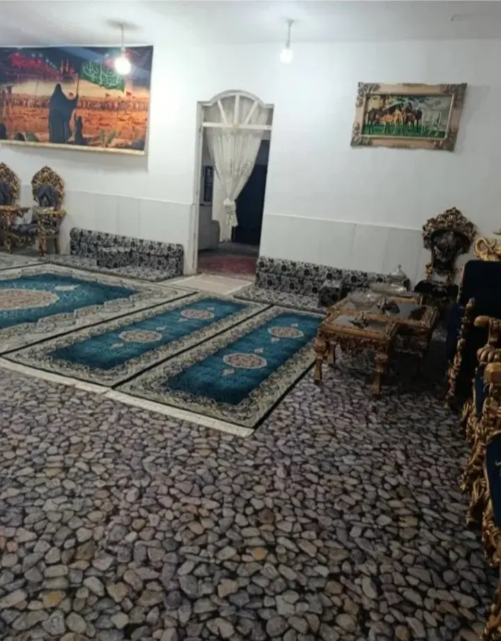 خونه ۳۰۰متری