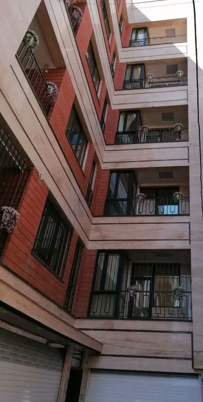 ۱۵۰ متری میدان شهرری