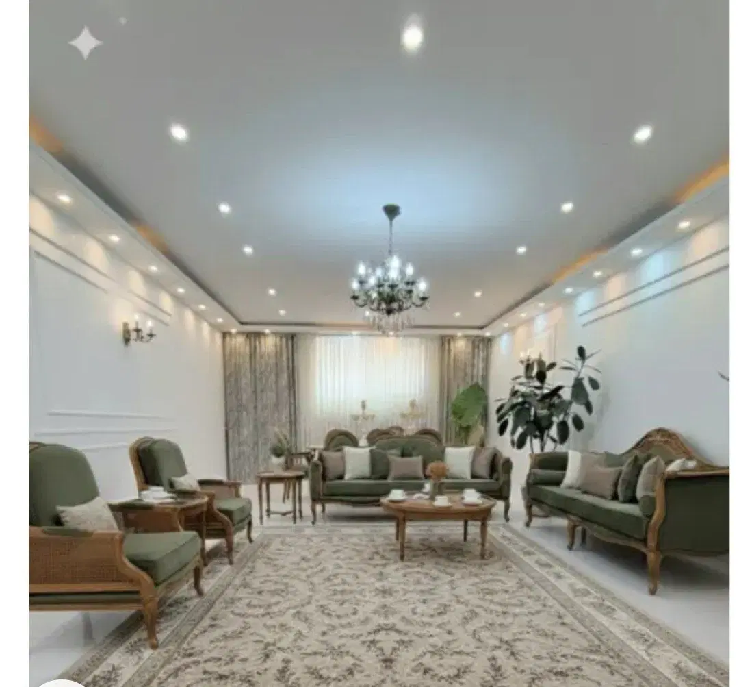 منزل مسکونی با مغازه....