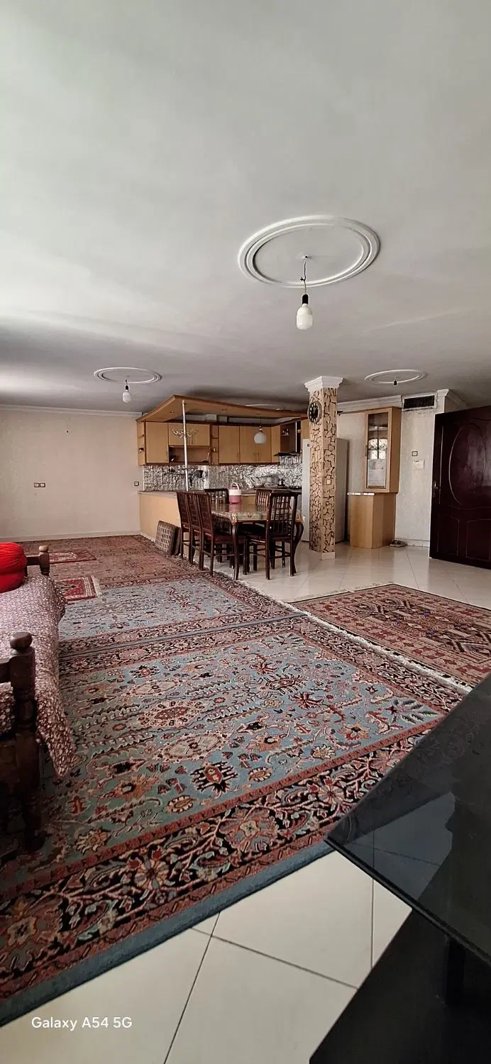اپارتمان ۱۰۵ متری _ فول امکانات_ میدان ولی عصر
