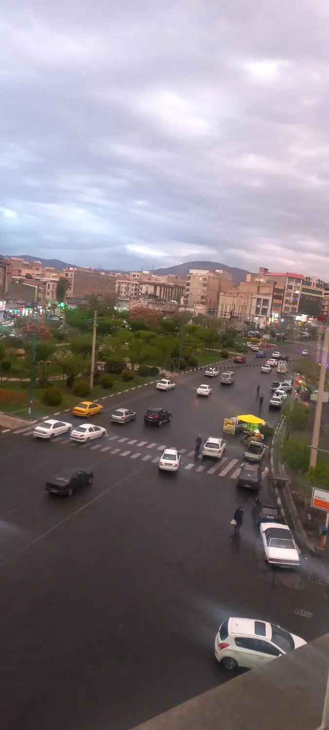 آپارتمان ۷۵متری تمیز بلوار بهاران