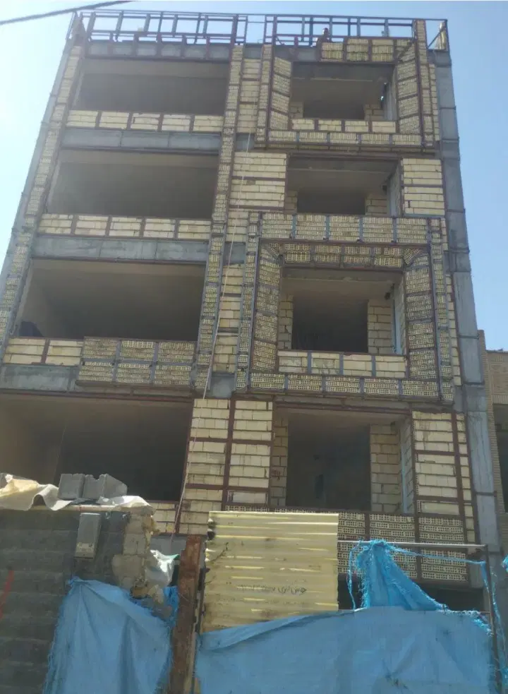 مشارکت،پیمانکاری، قالبندی و اسکلت بتن با مصالح