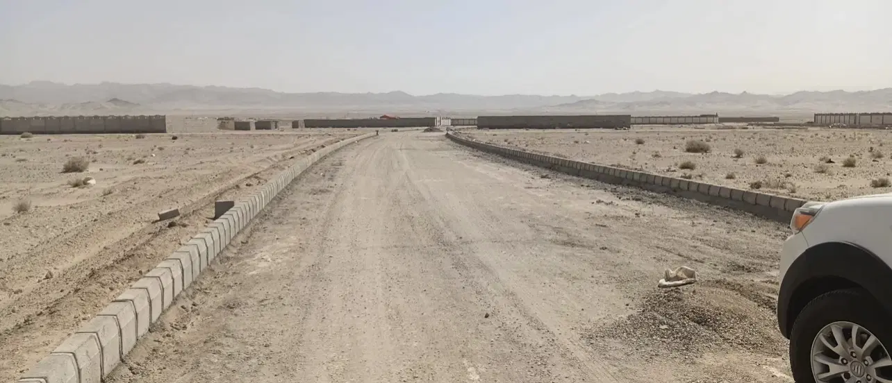 زمین فروشی لخشک