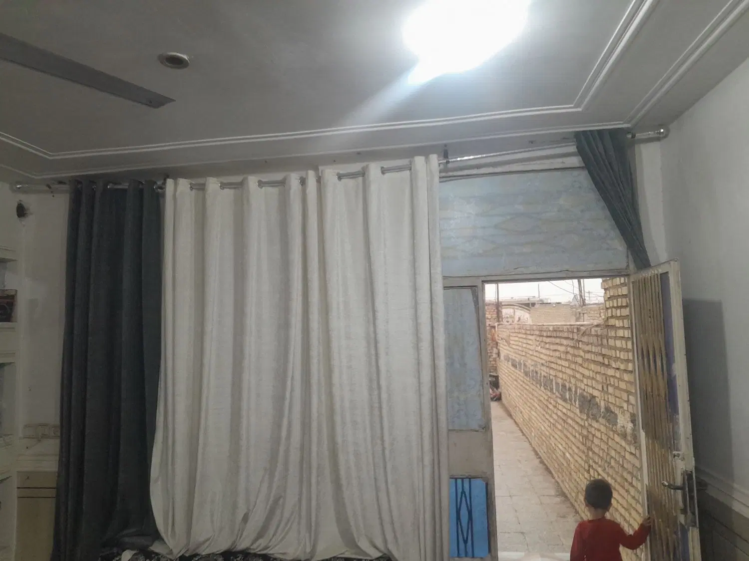خانه دو طبقه گلدشت