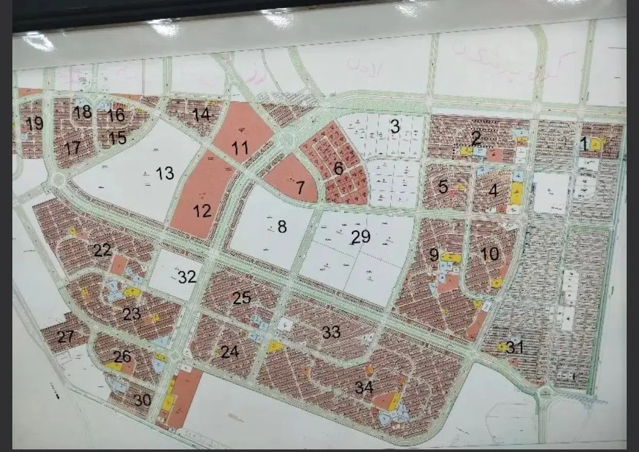 زمین 200متری