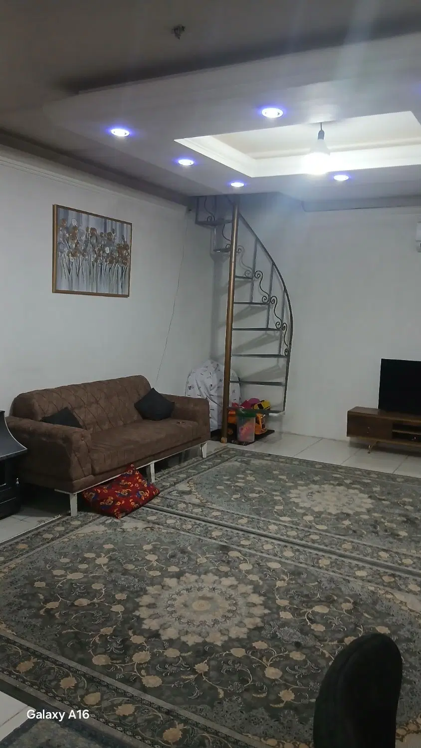 خانه تمیز وشیک ..قیمت مناسب .فروش فوری