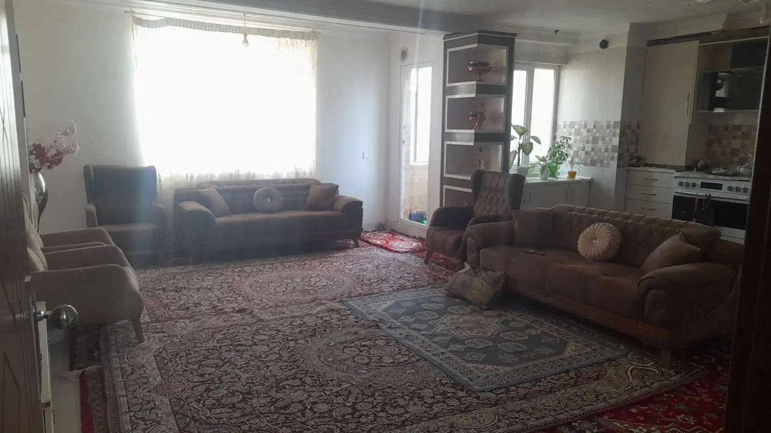 اجاره آپارتمان ۱۰۰ متری گلشهر
