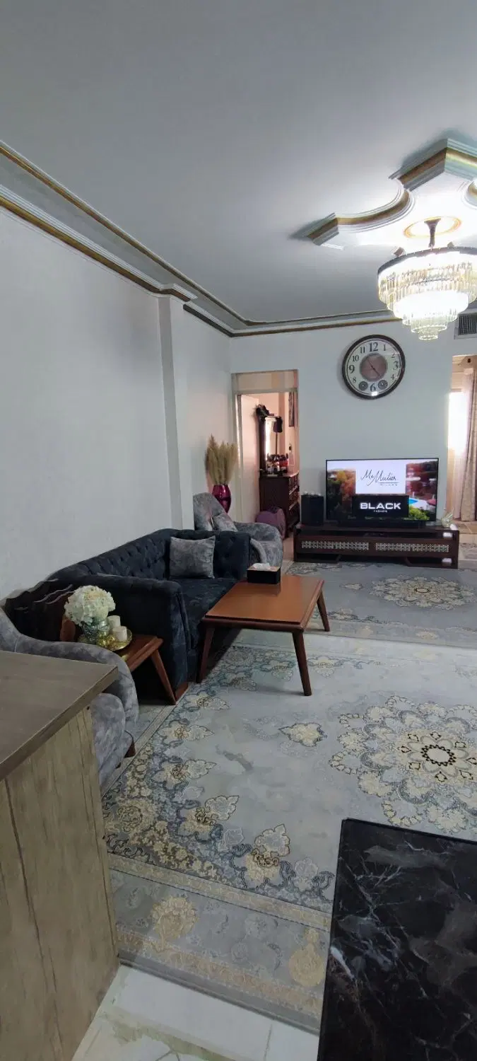 واحد 68 متری عمارت شهرک مخابرات