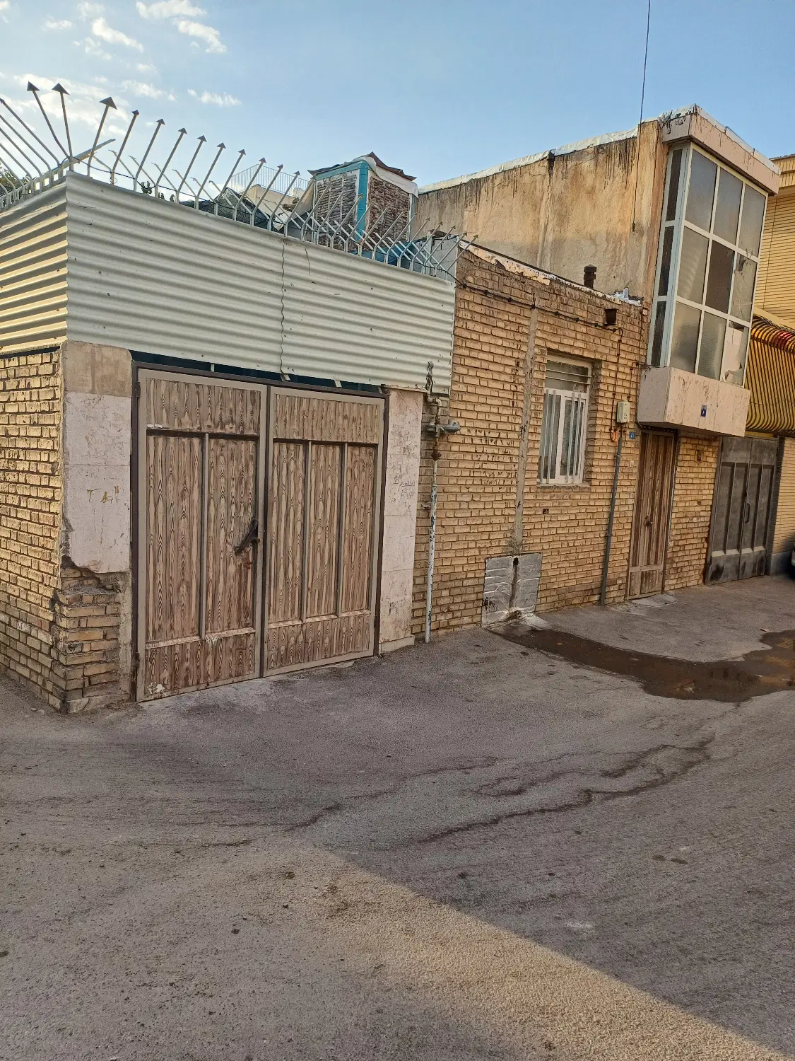 ویلایی دو بر و ارزان ، سه راه سیمین خیابان مفتح