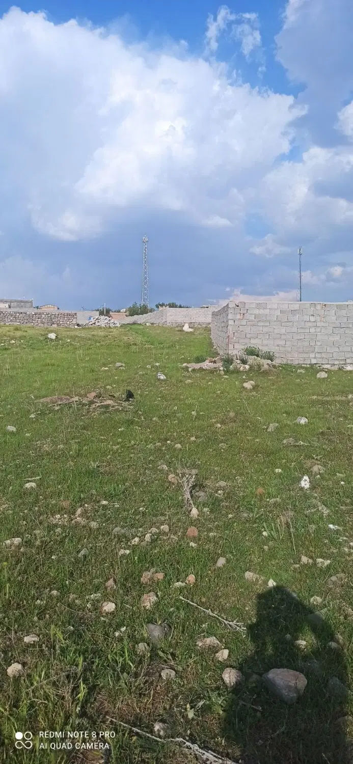 زمین درچشم اندازحیق