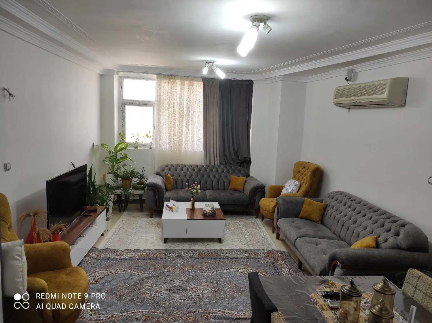 دوخوابه 76 متری مرکز شهر پشت سیتی سنتر (چهارباغ)