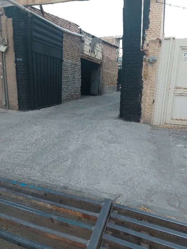 زمین تجاری جهت اجاره‌ برای  تعمیرگاه یا انبار و...
