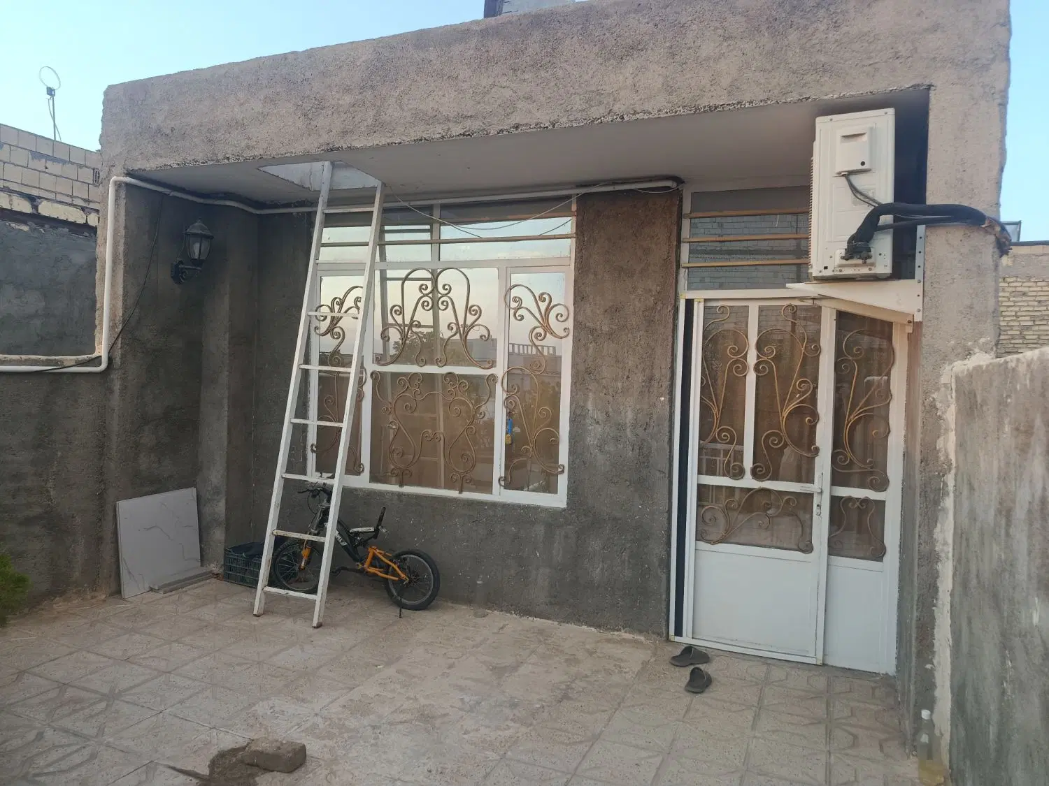 خانه ۱۲۵ دو طبقه کشمیری ۳۸ممیز ۱۱