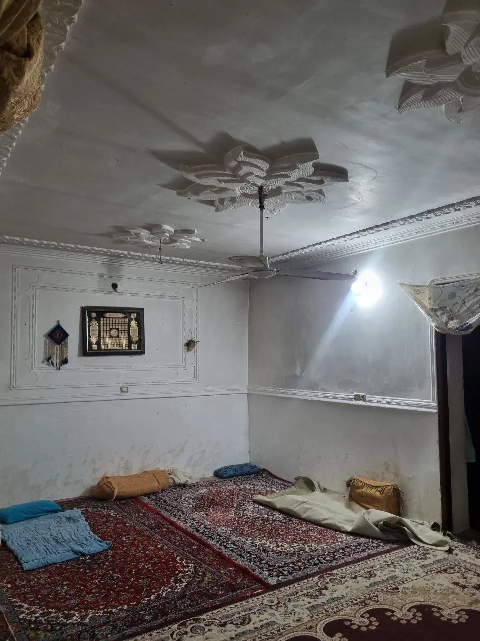 فروش منزل ویلایی با مغازه