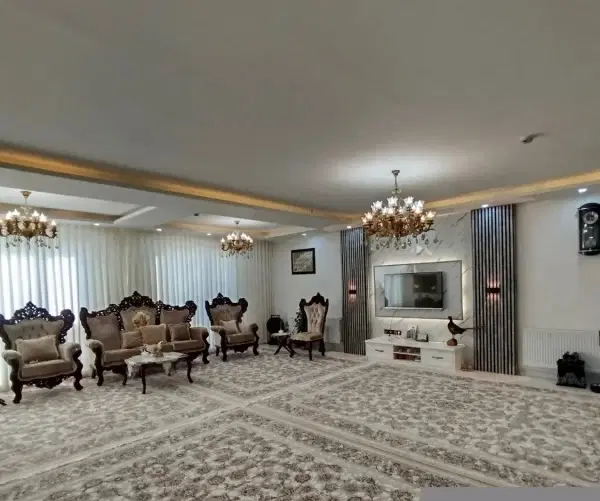 ۸۴ متر دو ممر با تجاری سرافرازان