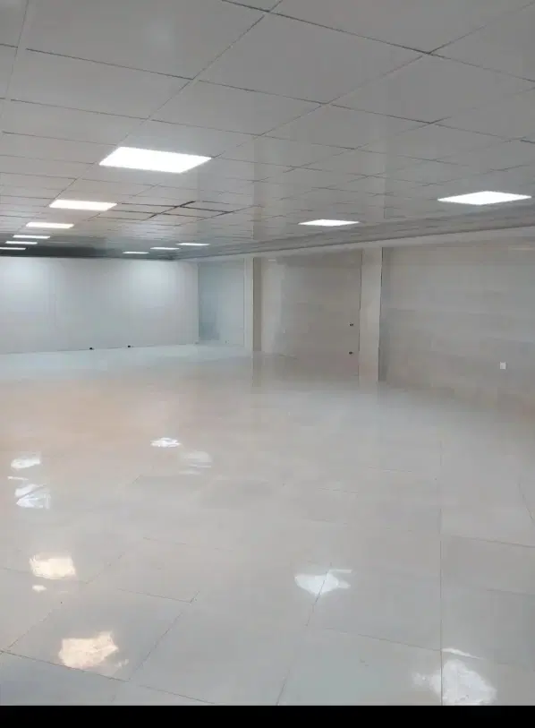 انباری ۲۰ متری